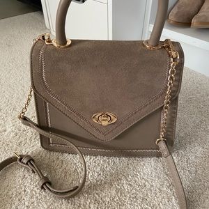 New CrossBody Handbag